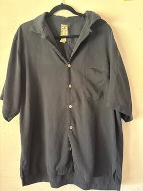 Men's Silk Black Short-Sleeve Casual Button-Down Shirt with Camp Collar